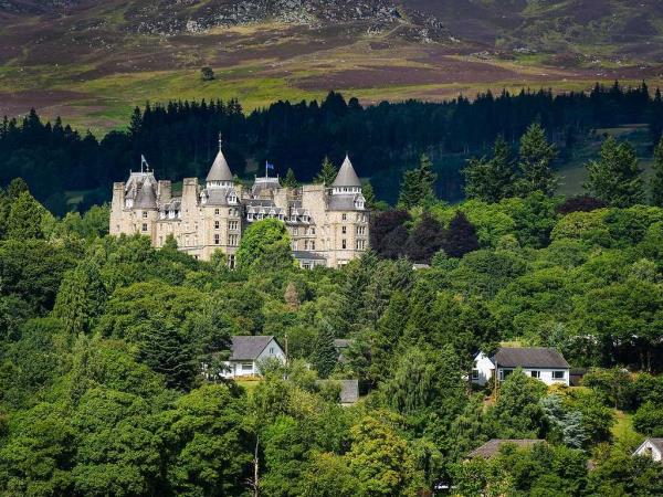 Scottish Highlands small group vacation