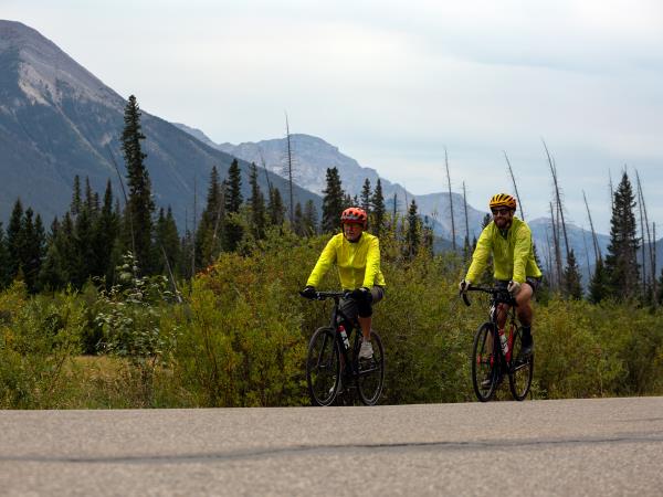 Hike, bike and rafting adventure in the Canadian Rockies