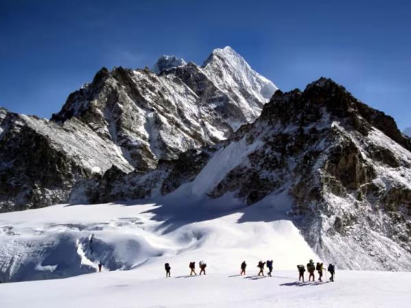 Mera Peak trekking vacation, Nepal