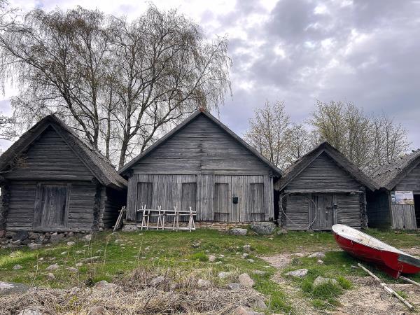 Estonia wildlife vacation, small group