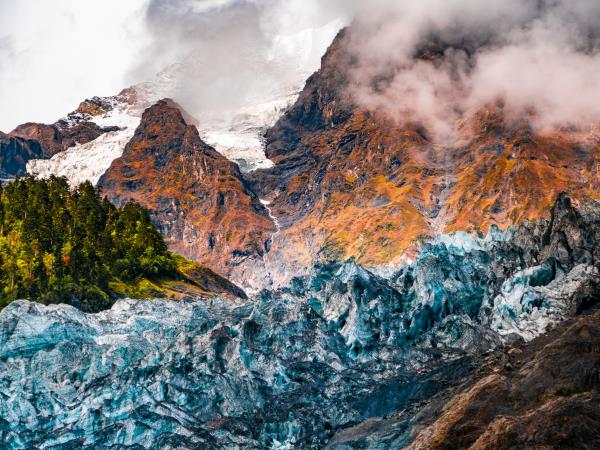 Meili snow mountain trek in Yunnan, China