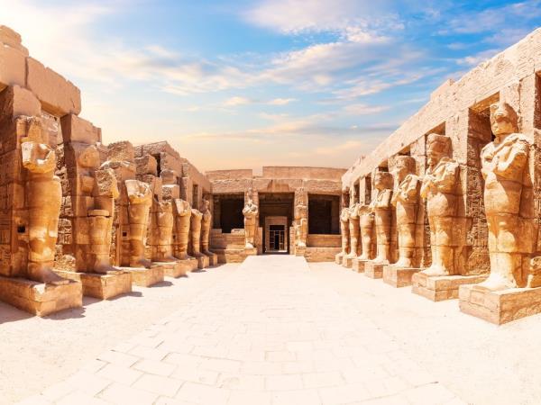 Highlights of Egypt tour with Nile cruise
