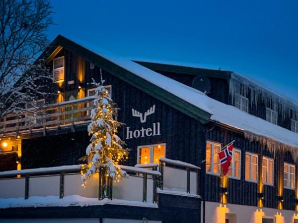 Cross country skiing vacation in Norway