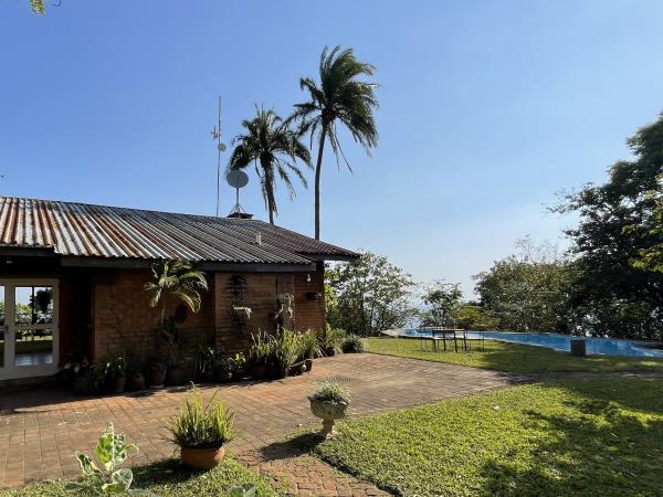 Malawi volunteering and safari vacation