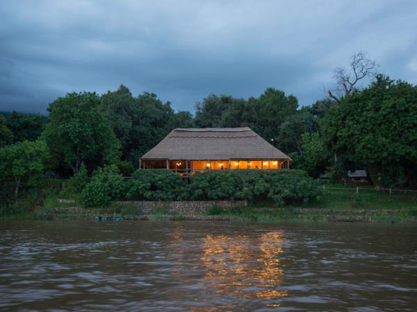 Malawi tailor made holiday