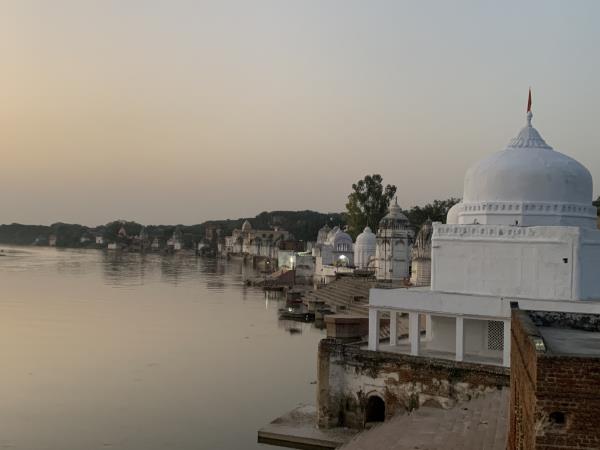 Off the beaten track vacation in Central India