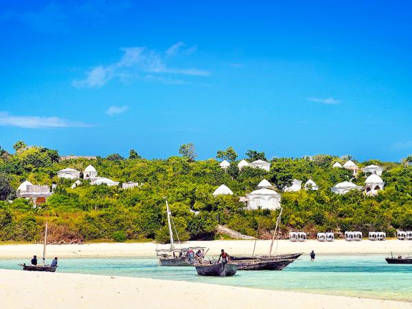 Tanzania fly in safari and beach
