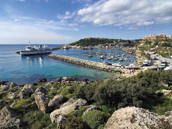 Malta & Gozo hiking vacation