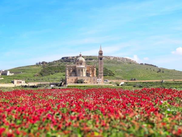 Malta & Gozo hiking vacation