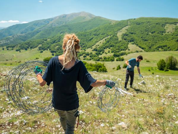 Rewilding holiday in Central Apennines