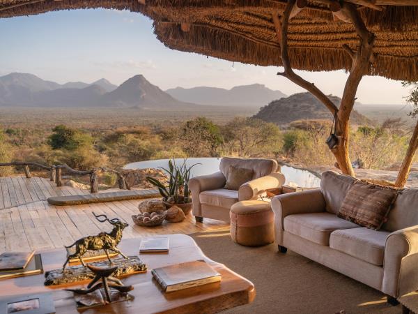 Kenya luxury flying safari vacation