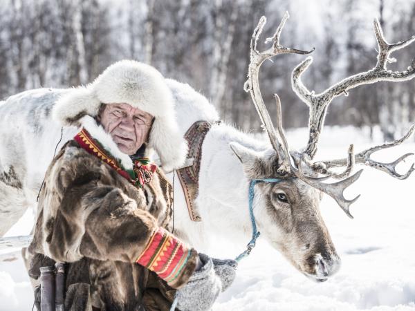Luxury Arctic Lodge vacation