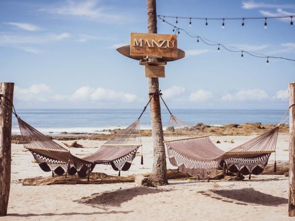 Costa Rica honeymoons