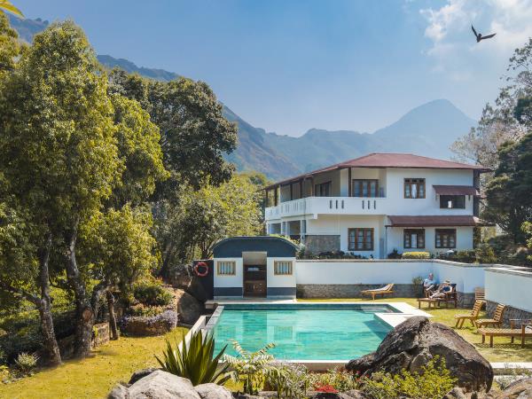 India yoga and wellness retreat