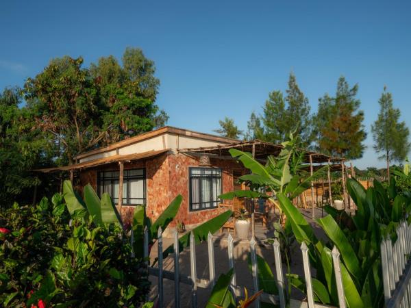Teaching vacation in rural Tanzania