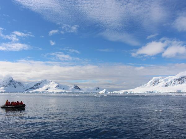 Antarctica, South Georgia & Falklands luxury cruise