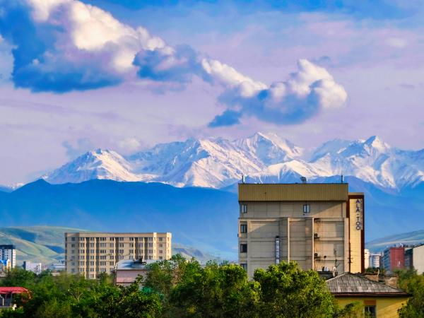 Kyrgyzstan Salbuurun Festival vacation