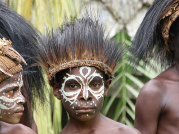 Papua New Guinea guided cultural tour