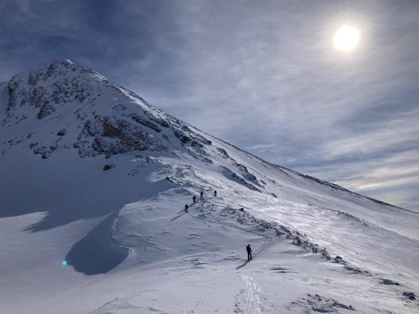 Intermediate ski touring vacation in France