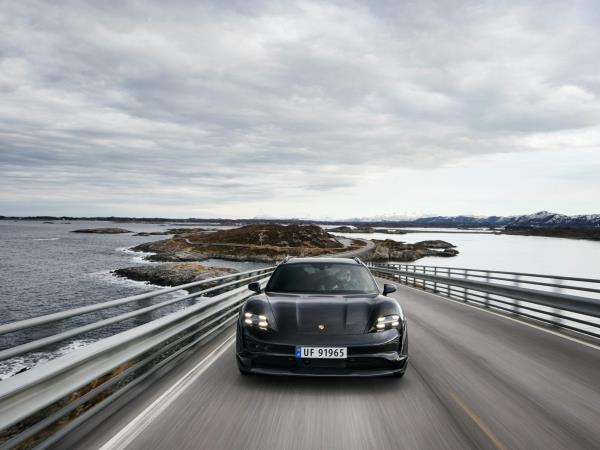 Norway electric self drive vacation