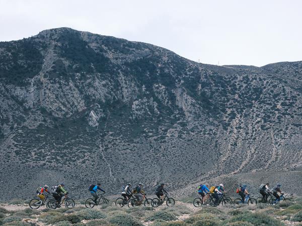 Mustang cycling and culture vacation, Nepal