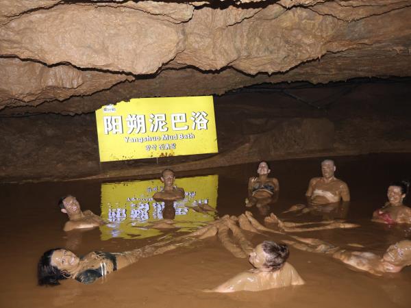 Hong Kong to Beijing tour