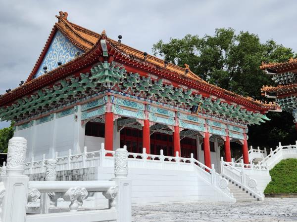 Taiwan 12 day small group tour