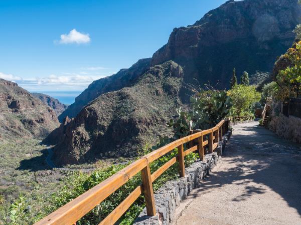 Gran Canaria hiking vacation, small group