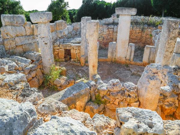 Menorca hiking vacation