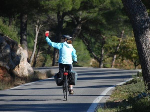 Provence self guided cycling tour, Avignon to Cassis