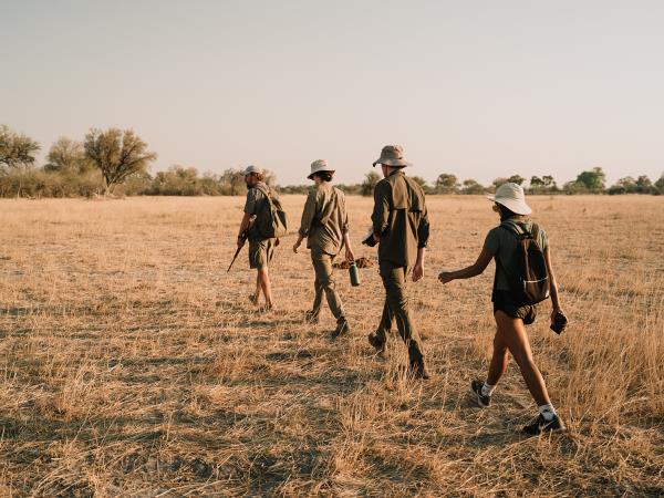 Basic Field Guide Course, Botswana