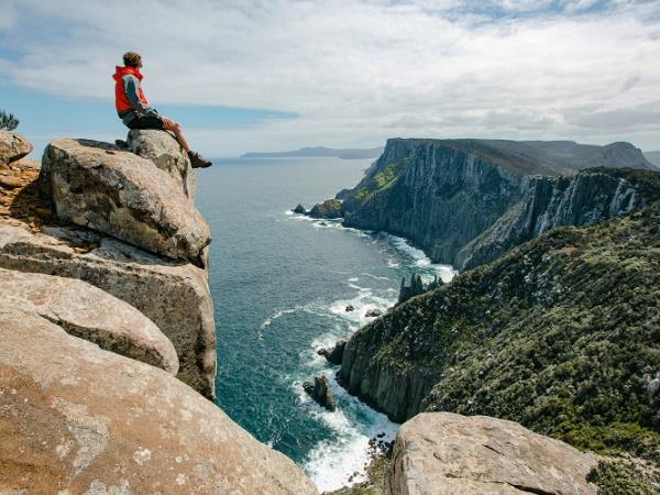 Tasmania walking vacation, self guided