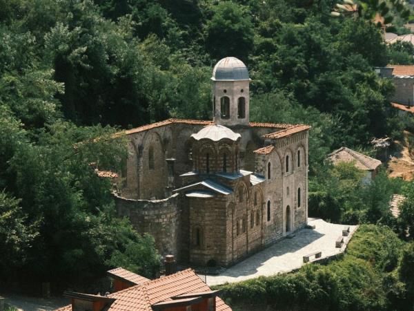 Kosovo women only tour