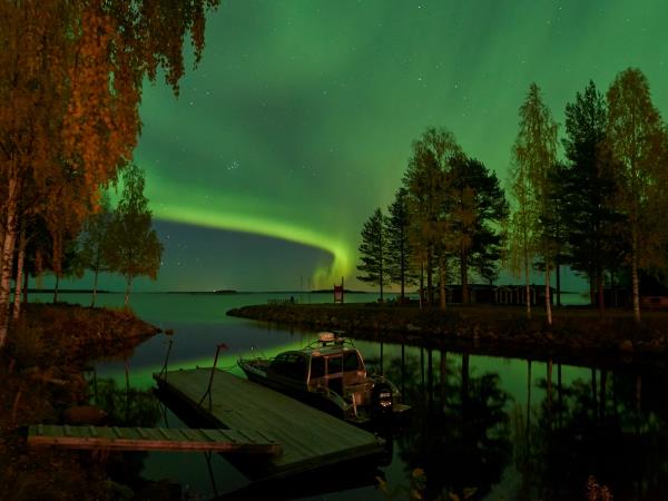 Autumn Auroras in Swedish Lapland