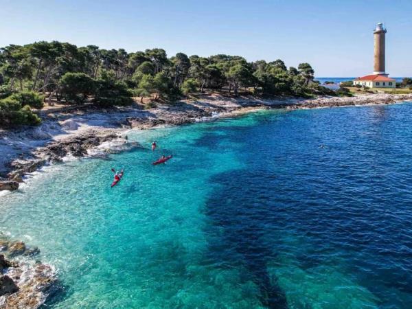 Croatia 9 day sea kayaking expedition
