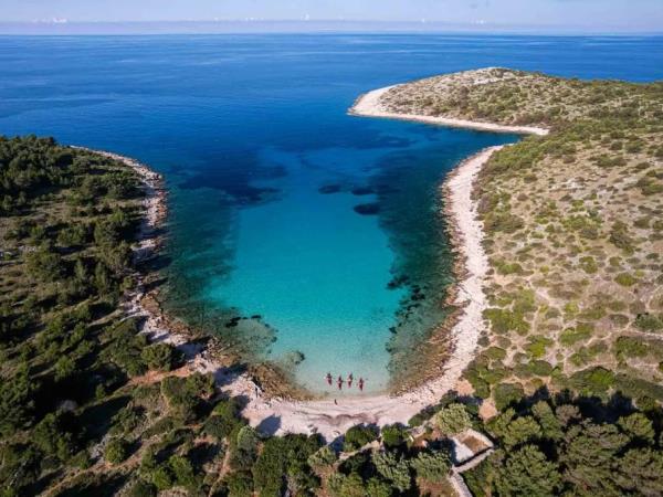 Croatia 9 day sea kayaking expedition
