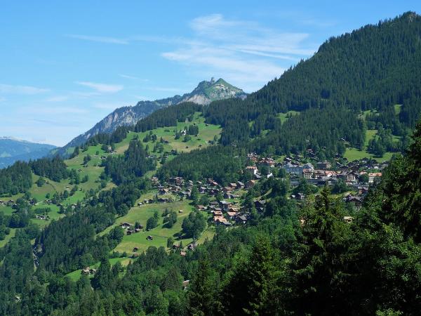 Swiss Alps scenic hiking small group tour