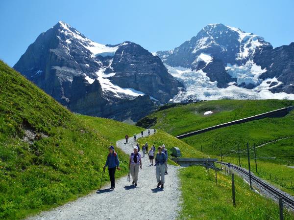 Swiss Alps scenic hiking small group tour