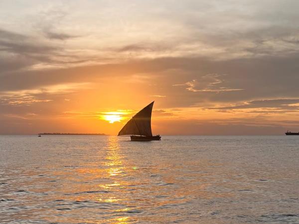 Madagascar to Zanzibar sailing expedition