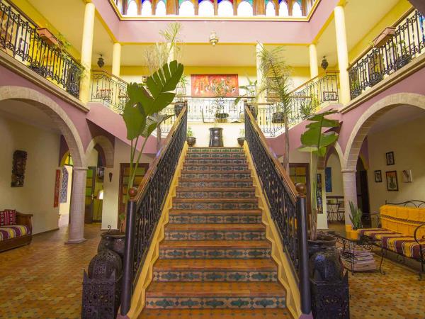 Imperial cities and desert luxury tour, Morocco