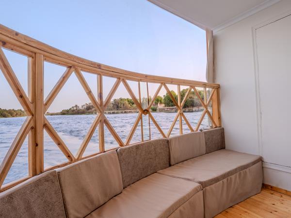 Aswan to Luxor Dahabiya Nile cruise, 5 days