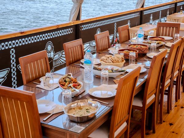 Aswan to Luxor Dahabiya Nile cruise, 5 days