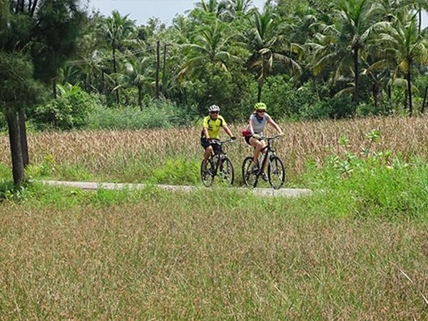 E-Bike Tour in Kerala