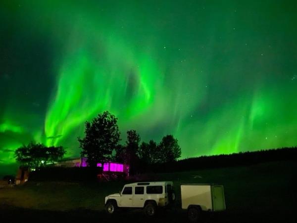 Northern Lights Escapes shell