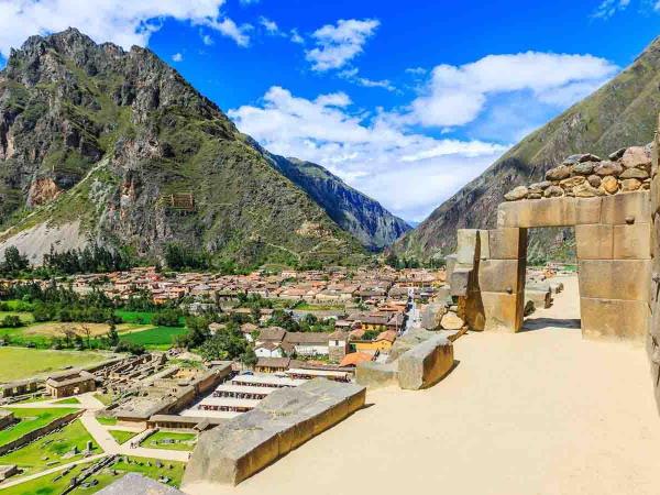 Machu Picchu & Sacred Valley vacation from Lima