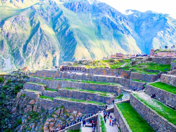 Machu Picchu & Sacred Valley vacation from Lima