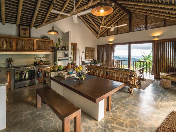 Puntarenas ecolodge in Costa Rica