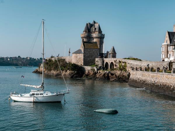 Brittany vacation by bike, France