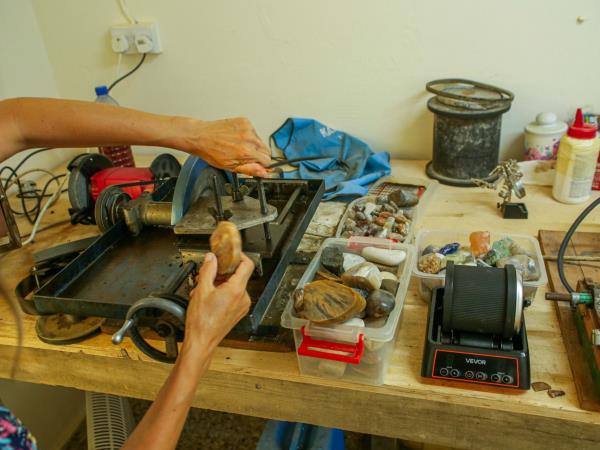 Craft retreat in Cyprus (shell)