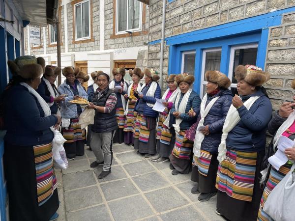 Island Peak trekking holiday in Nepal
